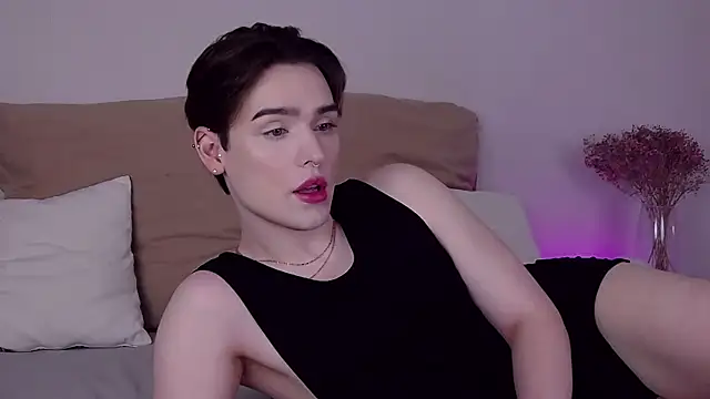 Snapshot of RobbyCharming chatting on 06.06.26 RobbyCharming online show from 06.06.26