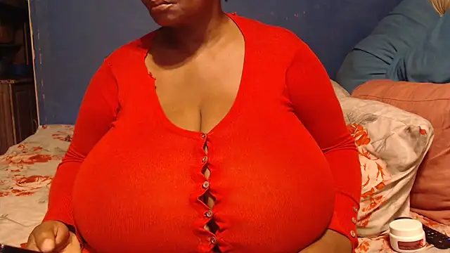 CUTEFIRMMELONSS online show from 02.14.26