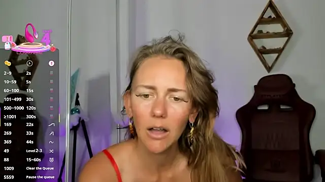 Snapshot of jasminedaze888 chatting on 11.06.25 jasminedaze888 online show from 11.06.25