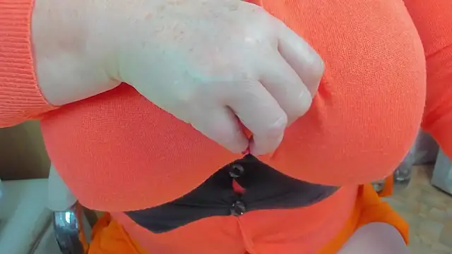 Snapshot of 77Sambuca77 chatting on 12.30.24 77Sambuca77 online show from 12.30.24