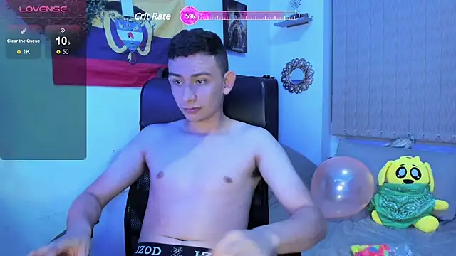 Snapshot of Christ_Miller3 chatting on 01.05.25 Christ Miller3 online show from 01.05.25