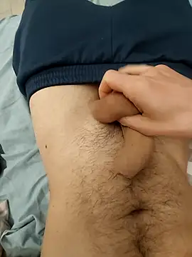 Snapshot of Pascutt chatting on 02.23.25 Pascutt online show from 02.23.25