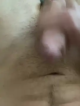 Snapshot of Pascutt chatting on 11.26.25 Pascutt online show from 11.26.25