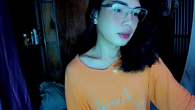 mav1s  online show from 12.15.25