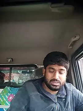 Snapshot of Driver-naru chatting on 03.19.25 Driver-naru online show from 03.19.25