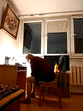 Snapshot of She-devilx chatting on 05.11.26 She-devilx online show from 05.11.26