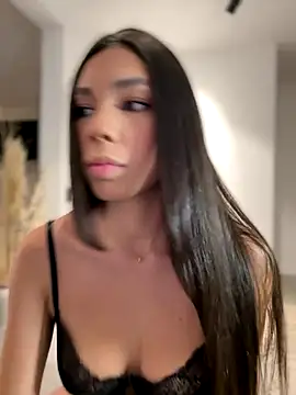 EllaSanz  online show from 09.26.25