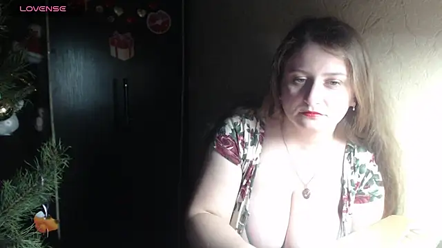 CumCpl online show from 12.22.24