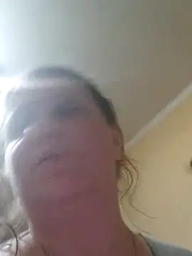 CumCpl online show from 02.15.25