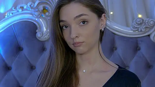 VirginieCruz online show from 03.03.25