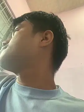 Hullax online show from 10.30.25