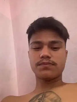 Hullax online show from 04.21.26