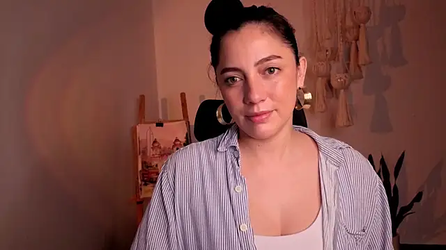 Mala Bad online show from 12.21.25