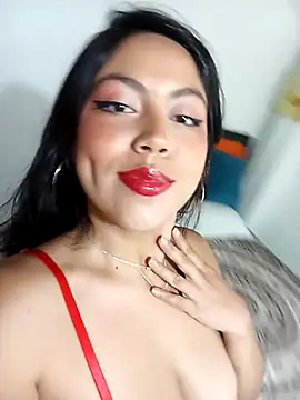 leah passion online show from 09.12.25