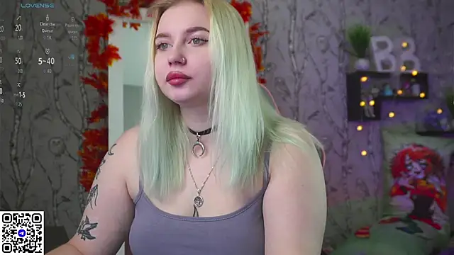 Moon Valkyrie online show from 10.23.25