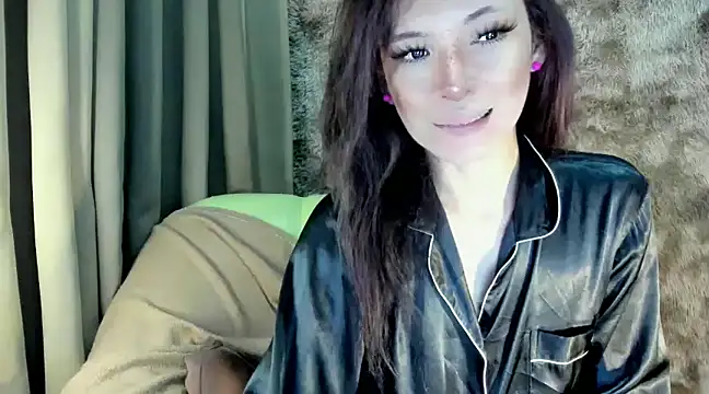 Snapshot of Rhianna_wilson chatting on 02.18.25 Rhianna wilson online show from 02.18.25