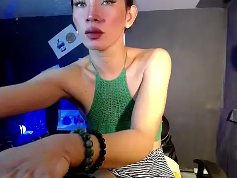 Snapshot of Rhianna_wilson chatting on 10.25.25 Rhianna wilson online show from 10.25.25