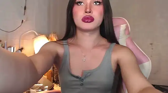 Snapshot of Ashely_Lewis chatting on 03.22.25 Ashely Lewis online show from 03.22.25