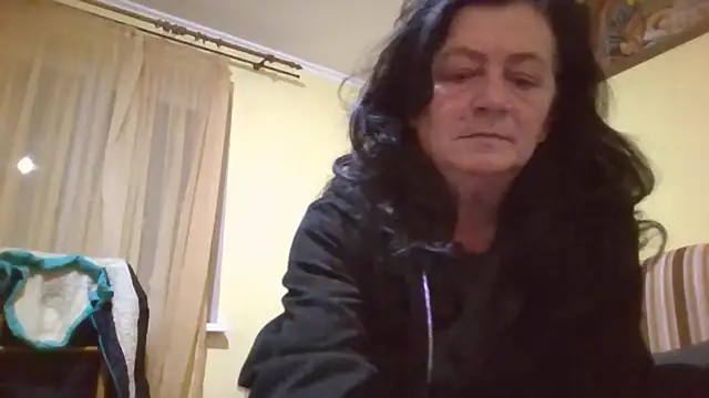 GypsiQueen2 online show from 12.13.25