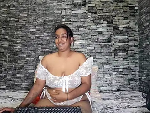 Xindias fantasyX online show from 05.25.26