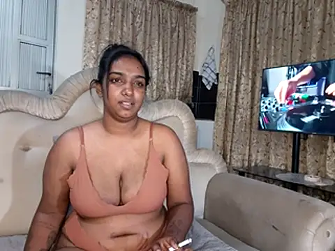 Snapshot of Xindias_fantasyX chatting on 06.24.26 Xindias fantasyX online show from 06.24.26