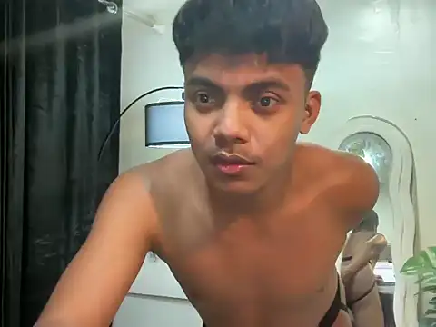 asianboyhunt online show from 04.13.26