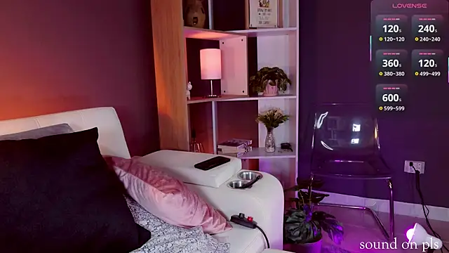 kitty pruu online show from 03.15.25