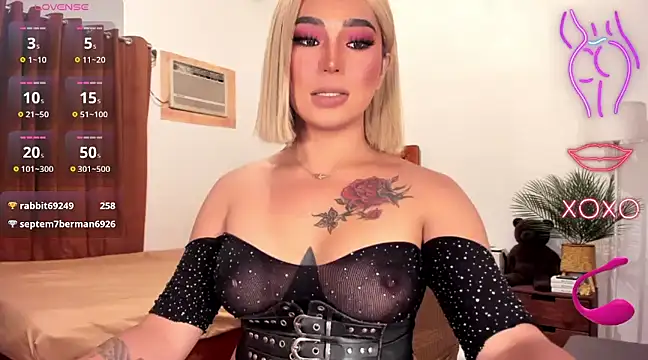 Snapshot of Lustrous_Nathalie chatting on 02.04.25 Lustrous Nathalie online show from 02.04.25