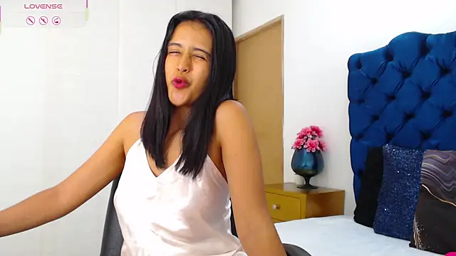 Snapshot of Lili666_ chatting on 06.16.26 Lili666 online show from 06.16.26