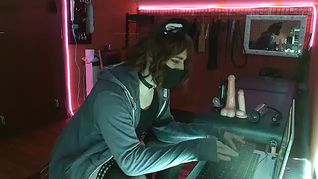 Ginny-the-bdsm-nympho online show from 01.19.25