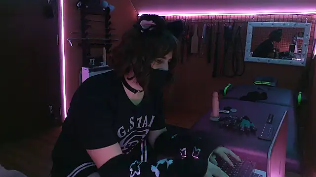 Ginny-the-bdsm-nympho online show from 12.14.25