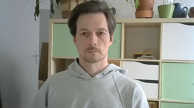 Snapshot of snowypaul11 chatting on 03.10.25 snowypaul11 online show from 03.10.25