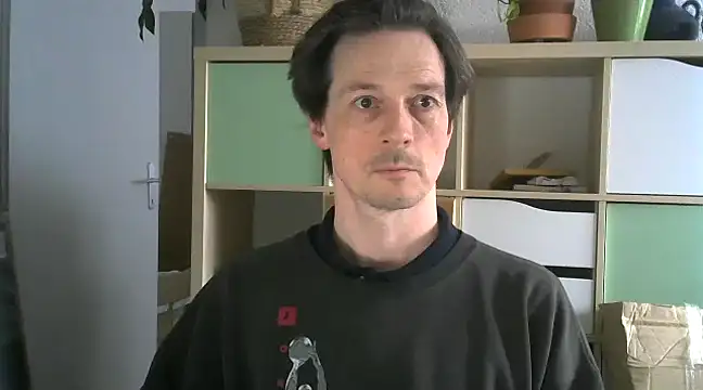 Snapshot of snowypaul11 chatting on 03.17.25 snowypaul11 online show from 03.17.25