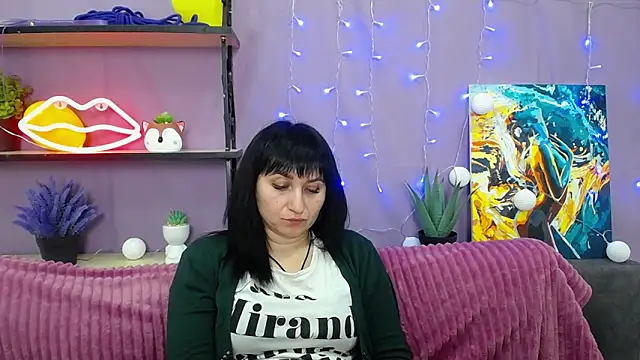 NinaFlawlees online show from 01.29.25