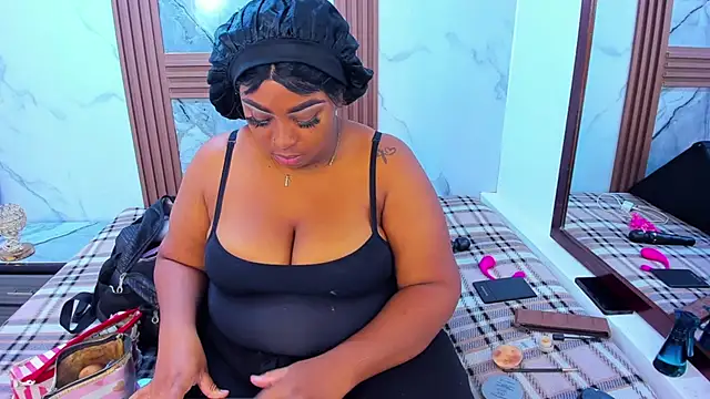 HannyMansonh online show from 02.08.25