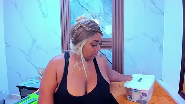 HannyMansonh online show from 02.20.25