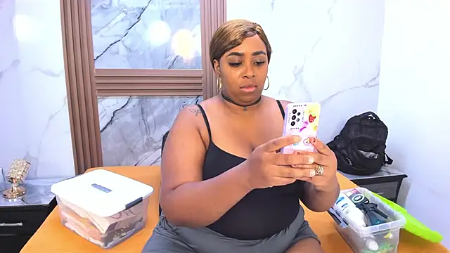 HannyMansonh online show from 03.19.25