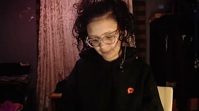 Hathorlove online show from 03.06.26