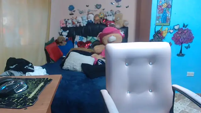 milfeddy  online show from 10.15.25