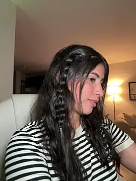 Snapshot of Gaby_zahir_ chatting on 12.11.24 Gaby zahir  online show from 12.11.24