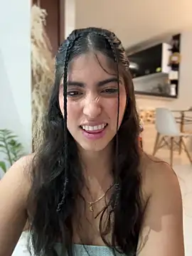 Snapshot of Gaby_zahir_ chatting on 03.15.25 Gaby zahir  online show from 03.15.25