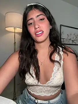 Snapshot of Gaby_zahir_ chatting on 03.19.25 Gaby zahir  online show from 03.19.25