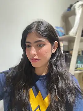 Snapshot of Gaby_zahir_ chatting on 03.20.25 Gaby zahir  online show from 03.20.25