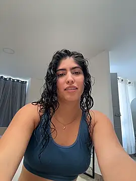 Gaby zahir  online show from 11.05.25