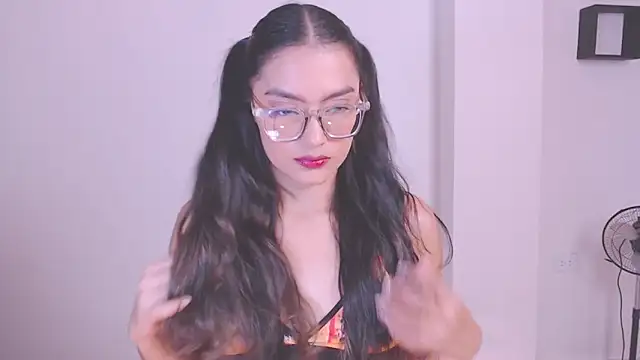 Snapshot of 1eve_rox chatting on 12.02.25 1eve rox online show from 12.02.25