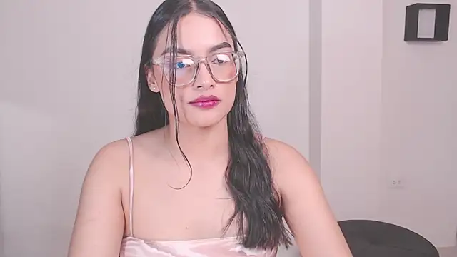 Snapshot of 1eve_rox chatting on 03.06.26 1eve rox online show from 03.06.26