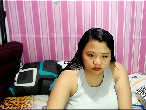 Snapshot of Asianwow22 chatting on 06.26.26 Asianwow22 online show from 06.26.26