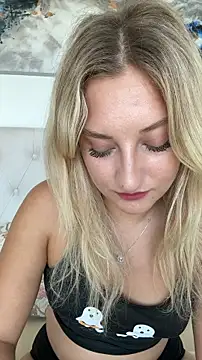 MileySummer online show from 10.01.25