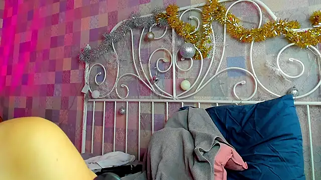 Fera1 Berry online show from 12.25.24