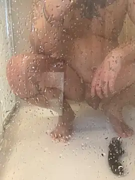 Snapshot of angelus112 chatting on 11.08.25 angelus112 online show from 11.08.25